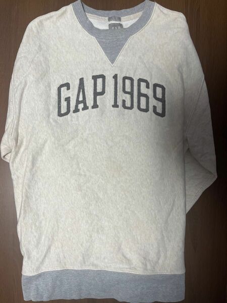 GAP スウェット