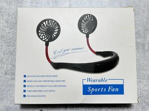 FISHERFANS Wearable Sports Fan 首掛け扇風機　　USB充電 ブラック 小型ファン ハンズフリー スポーツ観戦 レジャー キャンプ 早2735