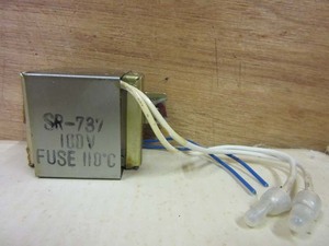 SR01■トランス　SR-737 100V FUSE110℃【中古ジャンク】