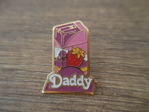 フランス☆古いピンズ 【Daddy】 ピンバッジ PINS 砂糖 シュガー いちご イチゴ 苺