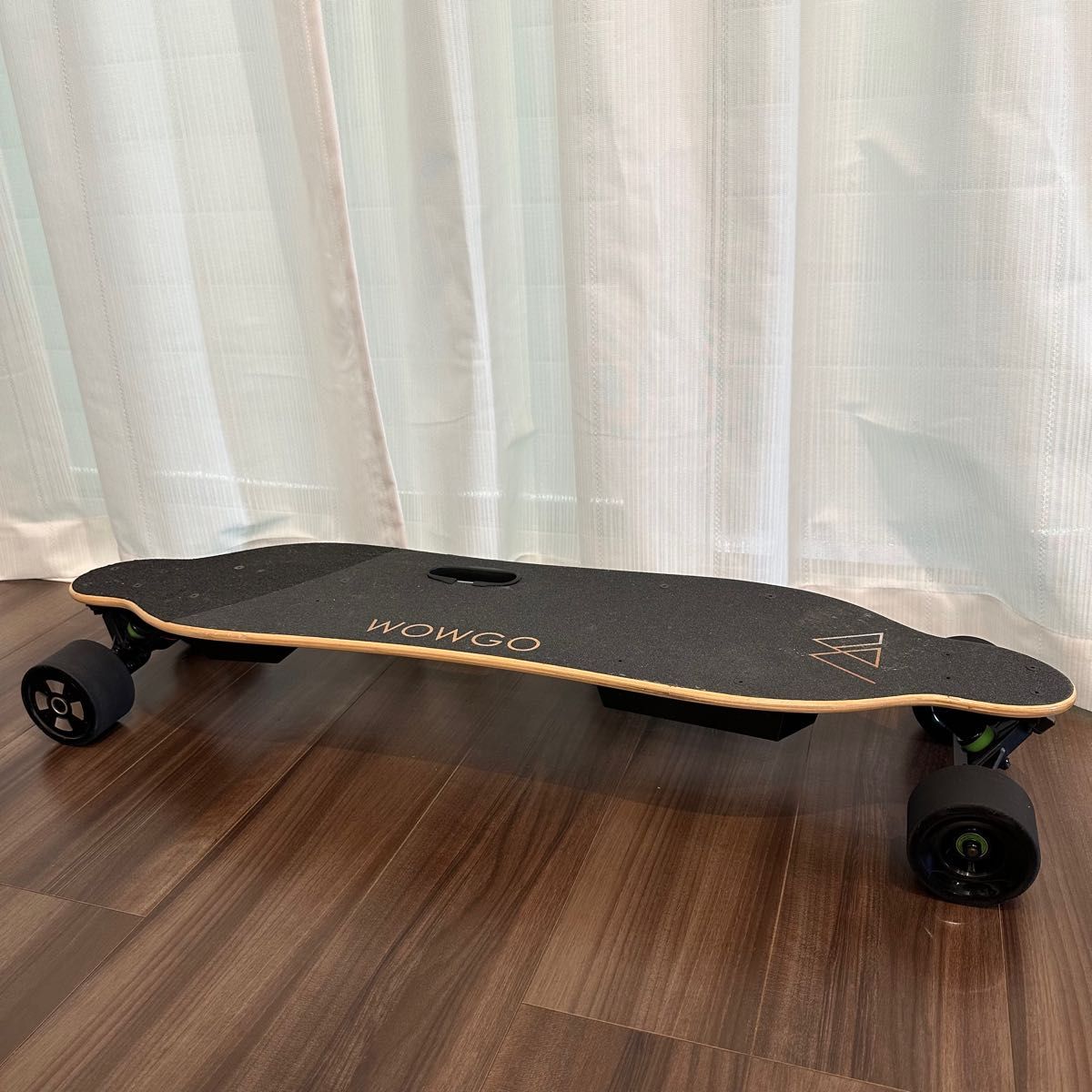激安送料込 GeekMe 電動スケートボード リモコン付き 400W ブラシ 