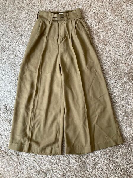 美品 spick&span ワイドパンツ
