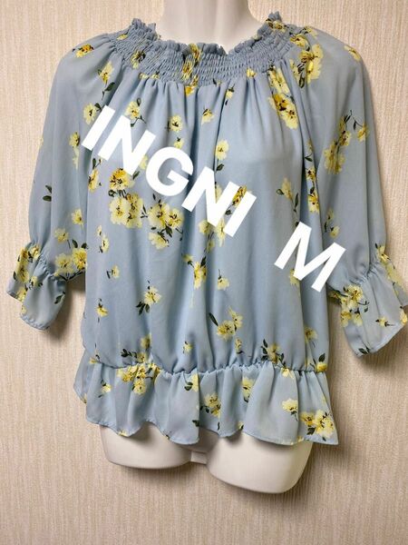 イング INGNI ショルダー ブラウス　Ｍ　花柄