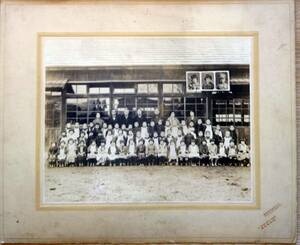 f23080222〇古写真 大正時代 小学校集合写真 宇都宮市大町 坂本写真館〇和本古書古文書