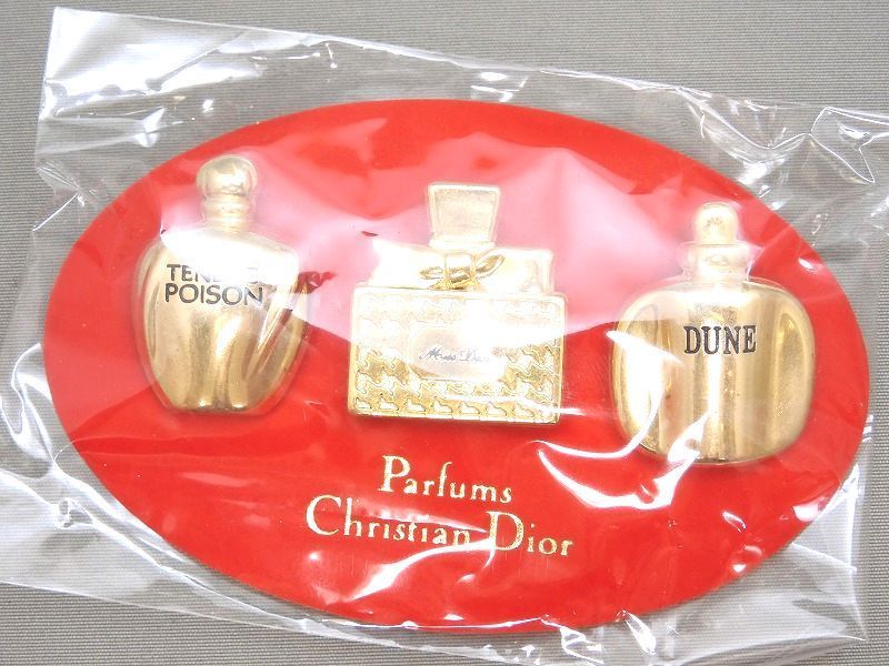 稀少品！ クリスチャン・ディオール ピンバッジ 香水ボトル型 Dior-