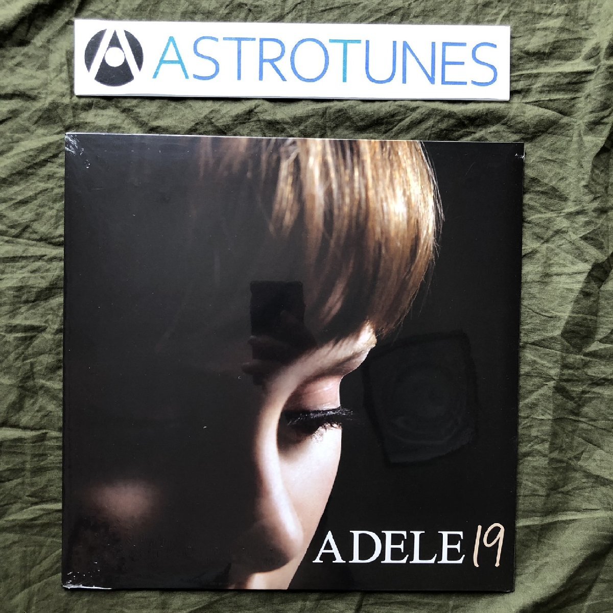 Adele – 19 – CD (Album, Reissue), 2011 [r9560411] | Discogs