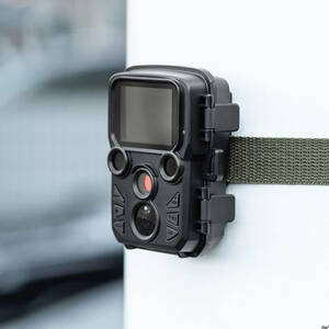 セキュリティ対策　防犯カメラ　監視カメラ　トレイルカメラ　センサー内蔵　4Ｋ　コンパクト　LED　黒　カメラ　ブラック