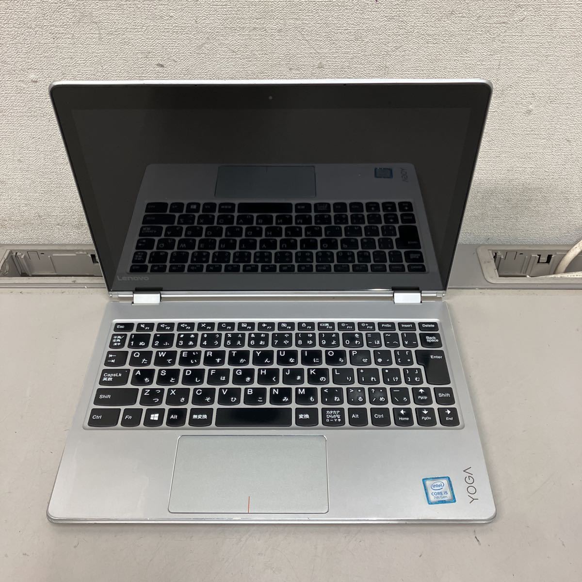 海外 正規品 LENOVO YOGA710 名機 タッチパネル インテルi5モデル