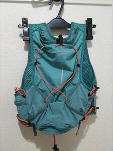 Columbia Montrail Trans Alps 7L Vest　モントレイル　リュック　トレイルランニングSALOMON