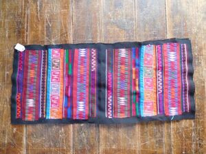 タイ刺繍布　クロスステッチno.2 53x23cm 山岳民族　ヤオ族　アカ族アップリケ　手刺繍handmade ハンドメイド