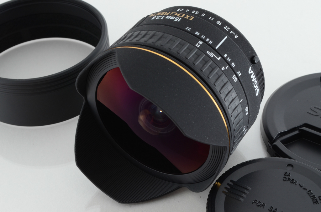 シグマ 15mm F2.8 EX DG DIAGONAL FISHEYE (ﾆｺﾝ AF) オークション比較