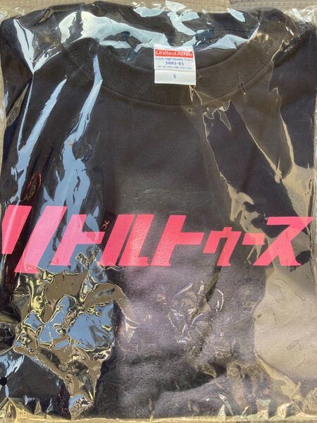 リトルトゥースTシャツ S