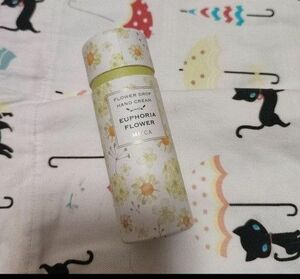 メイカ　ハンドクリーム　flower drop handcream euphoria flower