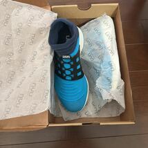 UYN X-Cross Tune Running Shoes French Blue/Blue ウイン ランニングシューズ イタリア製ニットスニーカー サイズ41 新品未使用品_画像3