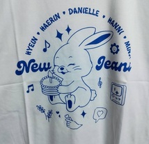 【新品/送料無料】NewJeans/ニュージーンズ トッキ TOKKI FLUFFY プリントTシャツ【白 XLサイズ 】直輸入品 K-POP LE SSERAFIM TWICE IVE _画像3