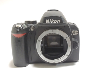 ■Nikon D60 ボディ [1020万画素] 【本体とバッテリーとストラップのみ】　現状渡し！