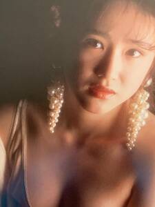 本田理沙写真集　少女がおとな　1991年初版