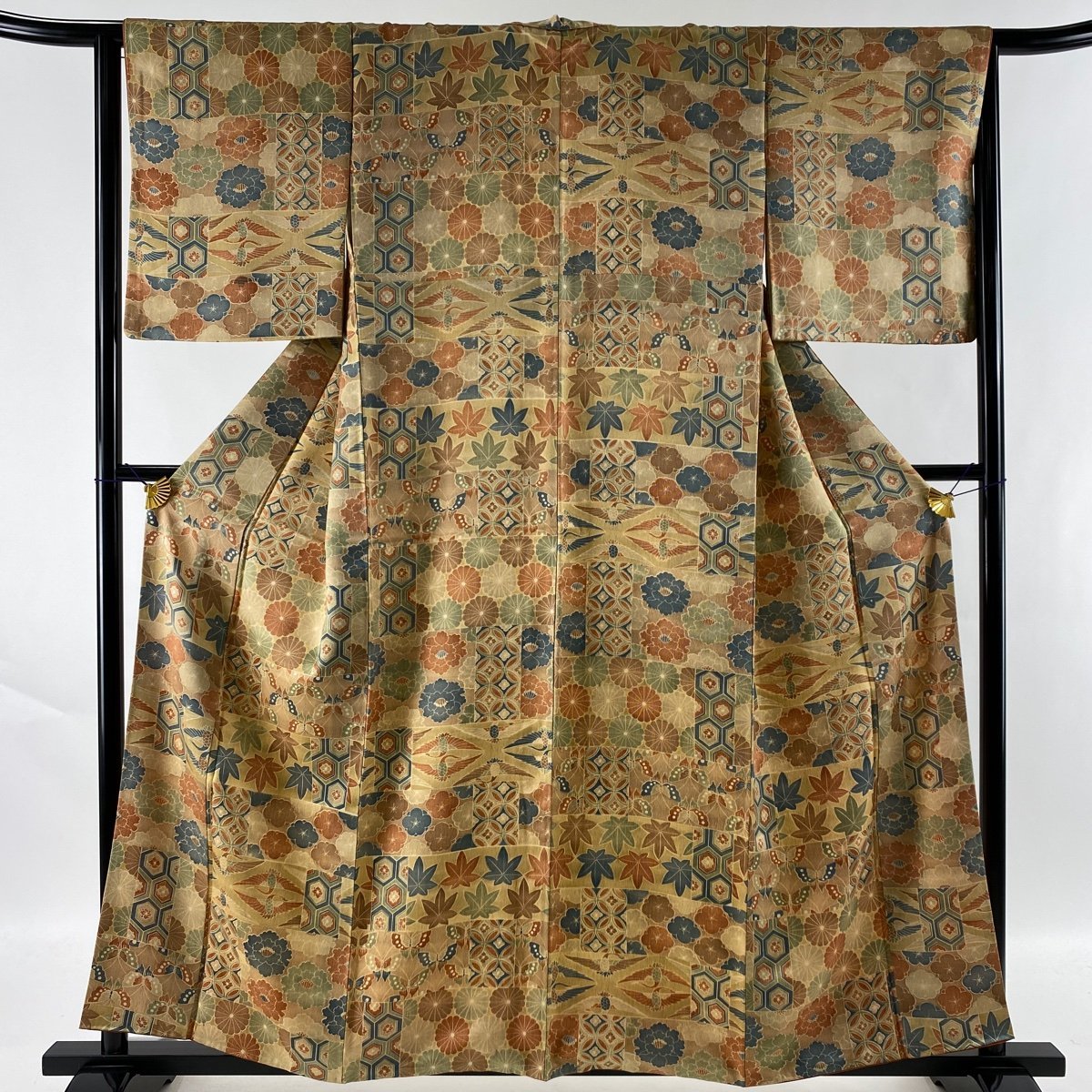 小紋身丈159.5cm 裄丈64cm M 袷花鳥有職文様薄茶色正絹美品優品【中古