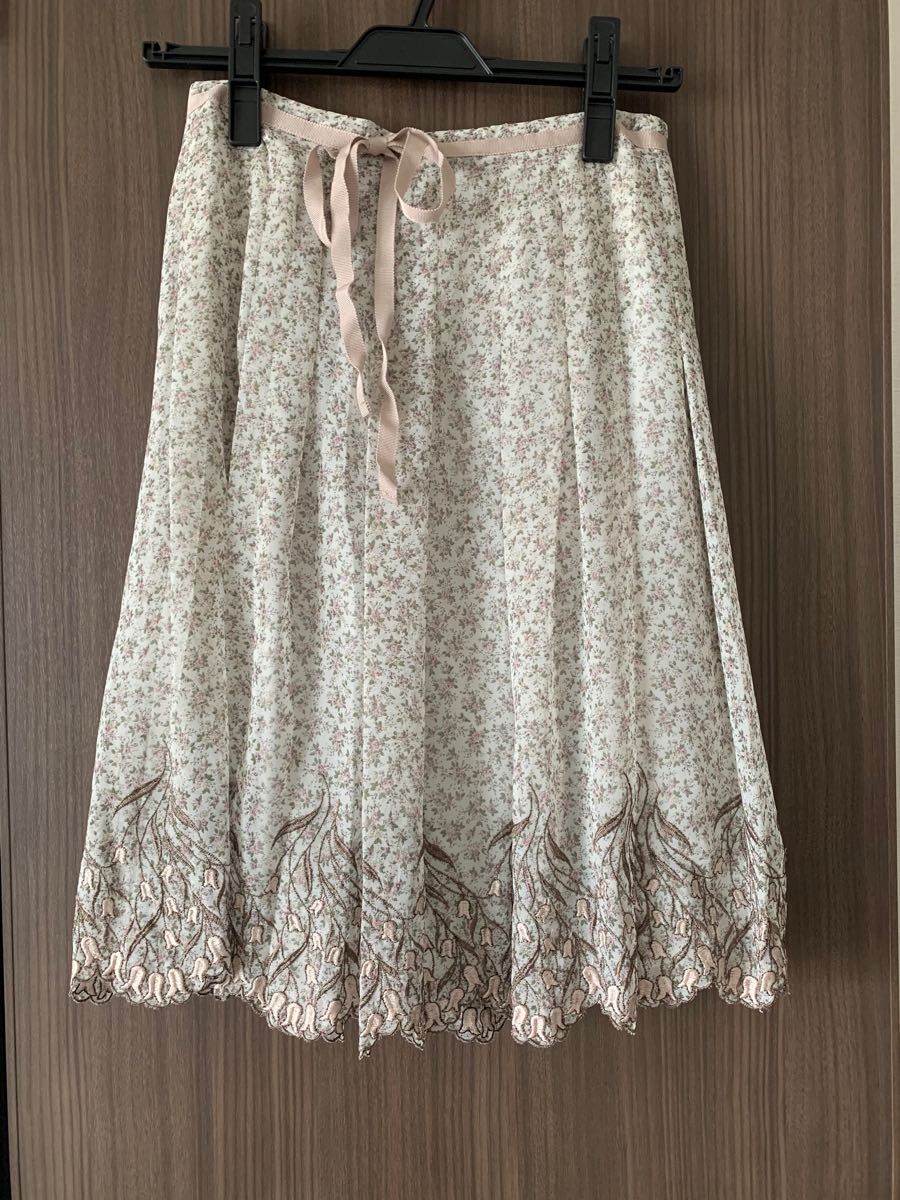 リバティ#お出掛け#AMACA#洗える#新品シフォンスカートタグ付き定価