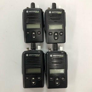  with translation 4 pcs. set GDB3500 Motorola digital simple transceiver waste department settled MOTOROLA license department [6959]