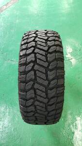 275/55R20 1 pcs (RADAR RENEGADE R/T+) used tire coming to a store . delivery welcome!