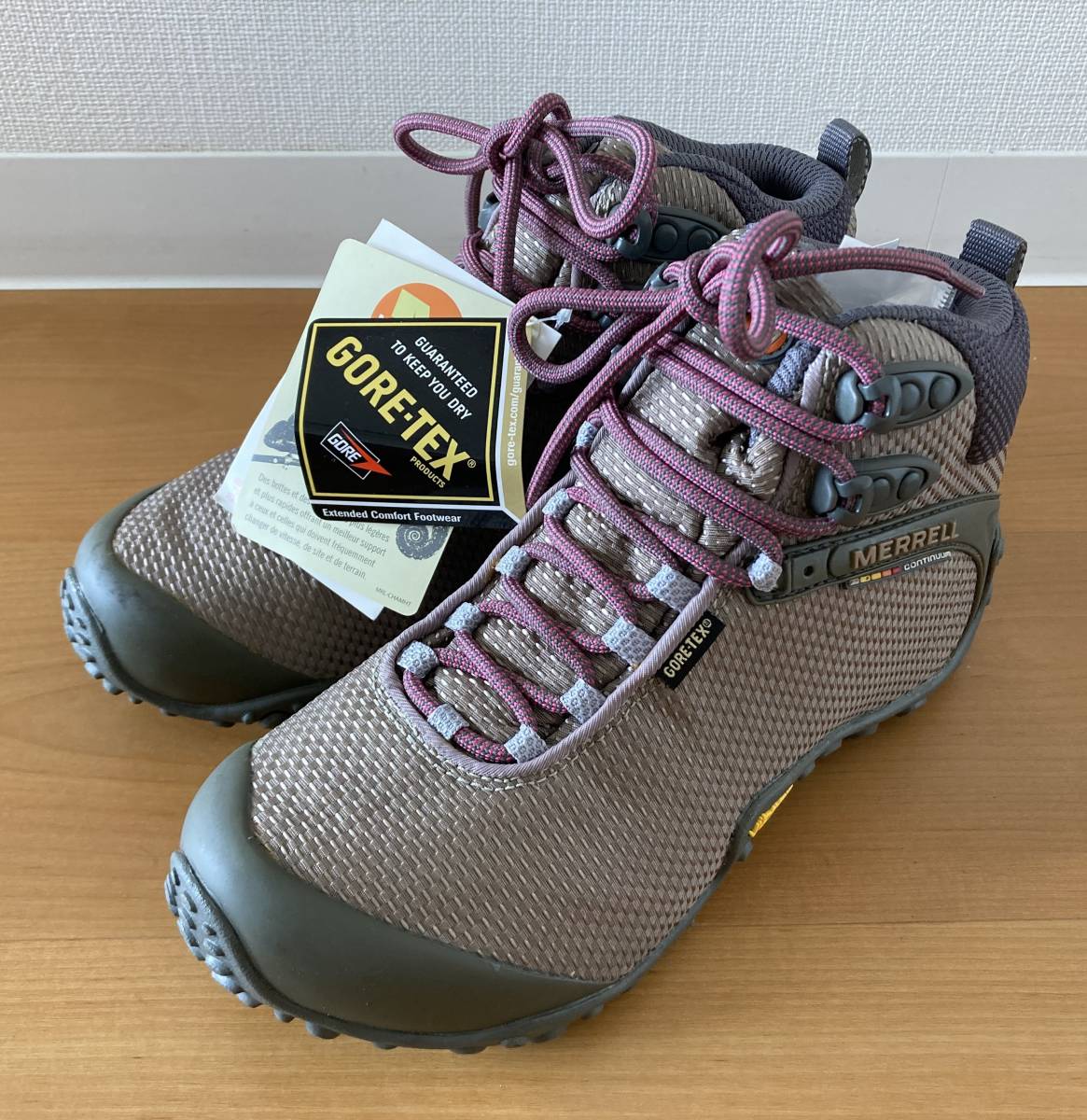 ヤフオク! -「メレル merrell レディースシューズ」の落札相場・落札価格