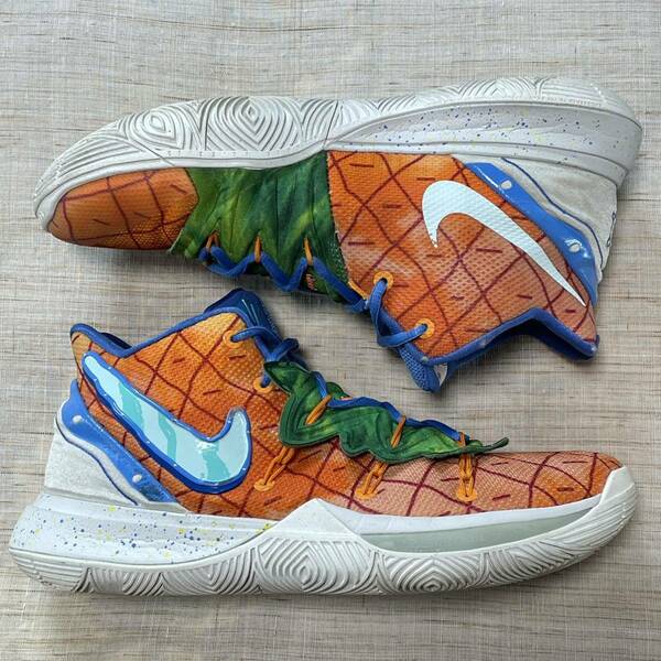 NIKE KYRIE 5 SBSP EP 27 Pineapple House ナイキ カイリー CJ6950-800 バッシュ スニーカー スポンジボブ パイナップル バスケ オレンジ