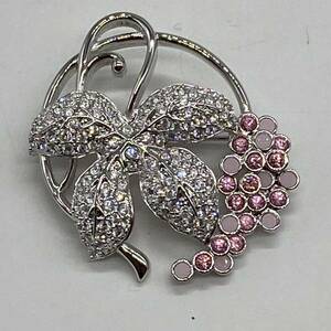 SWAROVSKI Swarovski brooch grape grape ⑨ no.71