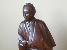 一刀彫　坂本龍馬像　全高６５cm　木彫　置物　一木造_画像4