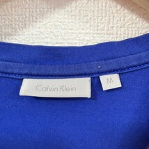 H4133NL Calvin Klein カルバンクライン サイズM Vネック 半袖Tシャツ ブルー メンズ コットンTシャツ 綿100% 大人カジュアル USED _画像7