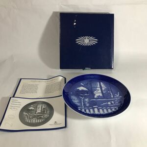 hts ROYAL COPENHAGEN 2001 YEAR PLATE ロイヤルコペンハーゲン 2001 『野鳥と一緒に』