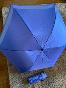 貴重！美品　セリーヌ　CELINE 折りたたみ傘　雨傘　晴雨兼用　ブルー