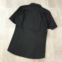 美品 tornado mart トルネードマート ストライプ デザインシャツ 半袖シャツ メンズ Lサイズ ブラック_画像2