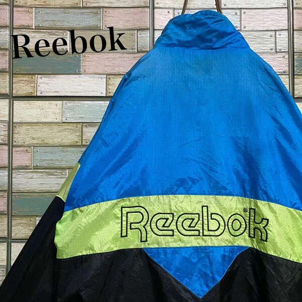 【90's】Reebok リーボック　ナイロンジャケット　ビッグ刺繍ロゴ