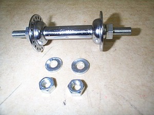 ◎☆◎　MTB　ナット止めフロントハブ　36H　OLD100ｍｍ　アクスル　10ｍｍ スチール製　未使用