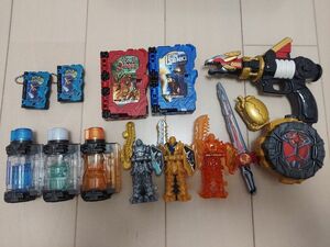 仮面ライダービルド　仮面ライダービルドフルボトル　ワンダーライドブック　リュウソウル　ライドウオッチ