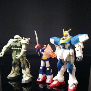 バンダイガシャポン 完成品 ガンダムザグコンバトラーV画像が全てです。御入札前には必ず自己紹介と商品説明をお読み下さい中古ジャンク品