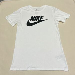NIKE ナイキ ビッグロゴ 半袖 Tシャツ 　ホワイト　白　Mサイズ