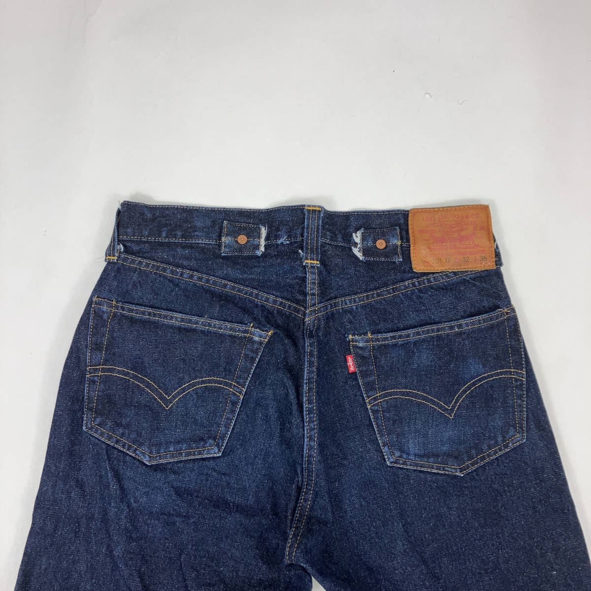ヤフオク! -「リーバイス 201」(W32) (リーバイス)の落札相場・落札価格