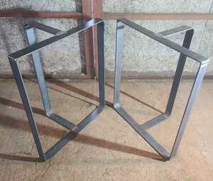 Art hand Auction Iron legs, made to order only, iron legs, table legs, solid board, flat board 6mm x 50mm, height 680mm x width 580mm x depth 300mm, masculine legs, iron legs, Handmade items, furniture, Chair, table, desk