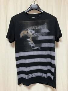 DIESEL ディーゼルプリント入り半袖Tシャツ アメリカ国旗/白頭鷲モチーフ? 黒 S 中古品