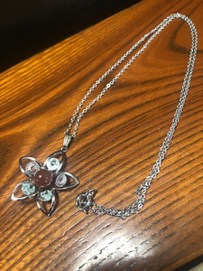 【FASHION FLOWER NECKLACE 】ネックレス　アクセサリー首飾り　保管品【23/08 TY-6E】