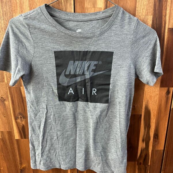 NIKE AIR Tシャツ