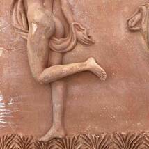 イタリア製 テラコッタ レリーフ クラシカルパネル 高さ71.5cm 幅78.5cm 陶器 壁飾り 素焼き 壁掛け 展示品特別セール_画像4