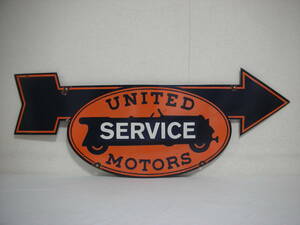 中古　ビンテージ　UNITED　MOTORS SERVICE 大型看板（長さ106cm）★オールドアメリカン　世田谷ベース　ガレージ　フォード　シボレー