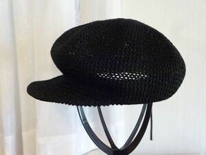 ￥ 韓国製 ￥ レディース・ガールズ　黒色帽子　キャスケット　ペーパーハット　サイズ５７・５cm　キャップ　帽子