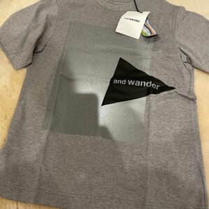 アンドワンダー　Tシャツ　サイズ０　新品タグ付