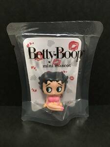 Betty Boop/ベティーブープ　ミニマスコット☆彡　ピンク☆　ベティ　フィギュア　新品未開封品