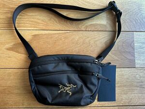 【2023 国内正規 新品】ARC'TERYX Mantis 1 Waist Pack Black アークテリクス マンティス 1 ウエストパック ウエストバッグ ブラック