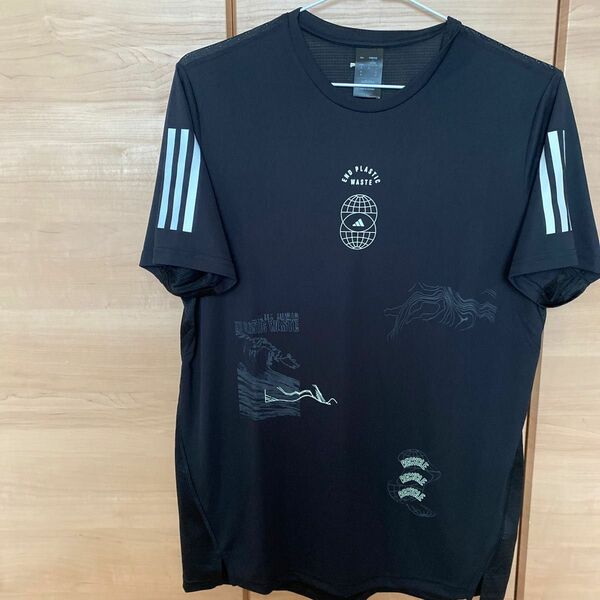 adidas アディダス　Tシャツ　XL 黒